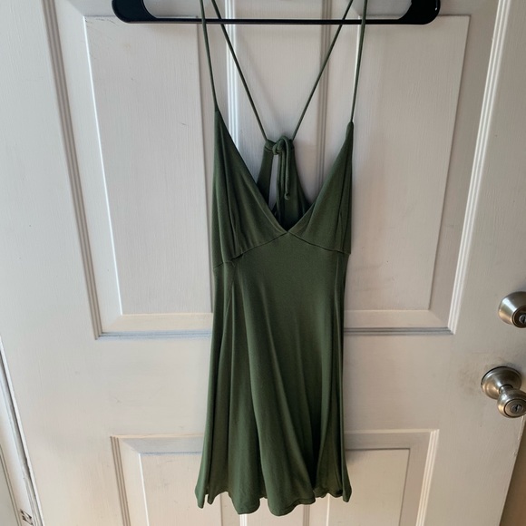 NWT Green strappy skater dress - Picture 2 of 3